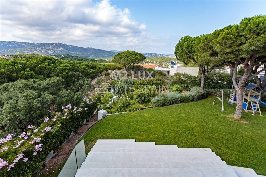 Вилла в Сан-Фелиу-де-Гишольс 651 м2 №VL207308BDDD  - Продажа - 47 large