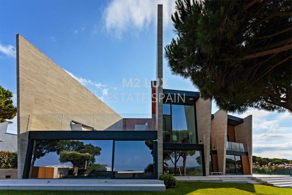 Вилла в Сан-Фелиу-де-Гишольс 651 м2 №VL207308BDDD  - Продажа - 69 large