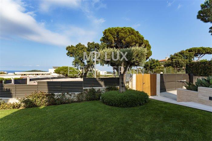 Вилла в Сан-Фелиу-де-Гишольс 651 м2 №VL207308BDDD  - Продажа - 75 preview