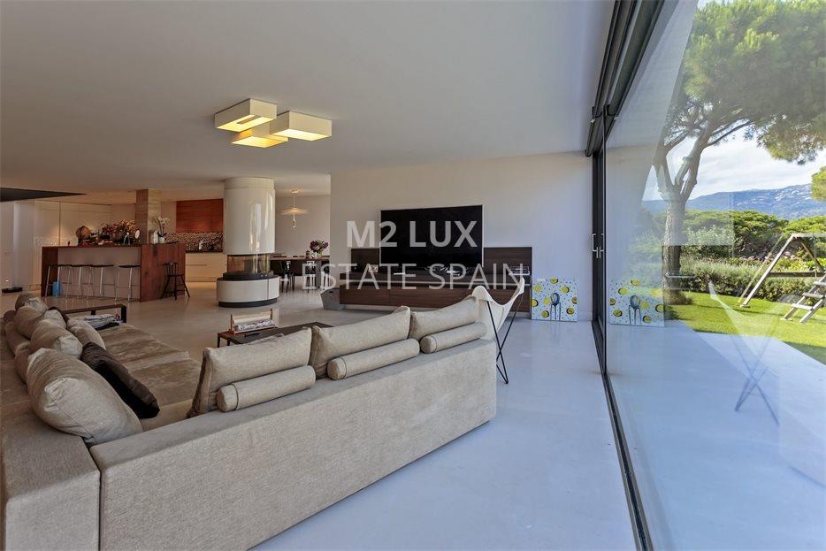 Вилла в Сан-Фелиу-де-Гишольс 651 м2 №VL207308BDDD  - Продажа - 11 large