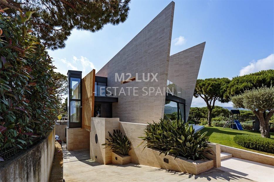 Вилла в Сан-Фелиу-де-Гишольс 651 м2 №VL207308BDDD  - Продажа - 3 large