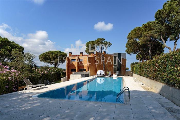 Вилла в Сан-Фелиу-де-Гишольс 651 м2 №VL207308BDDD  - Продажа - 60 preview