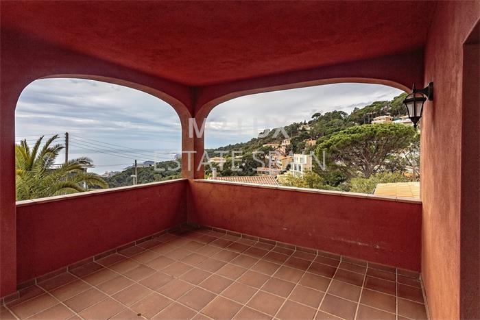 Вилла в Ллорет-де-Маре 350 м2 №VL18418CE96  - Продажа - 23 preview