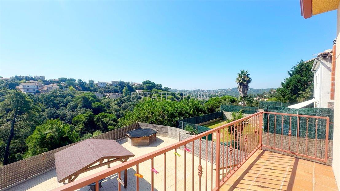 Вилла в Видрересе 200 м2 №VL25912CE9A2  - Продажа - 4 large