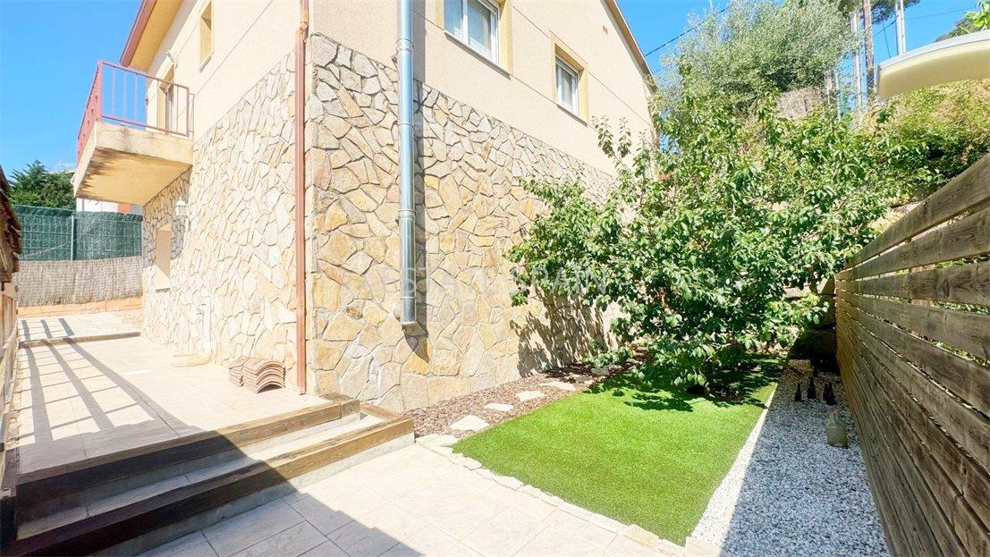 Вилла в Видрересе 200 м2 №VL25912CE9A2  - Продажа - 33 large