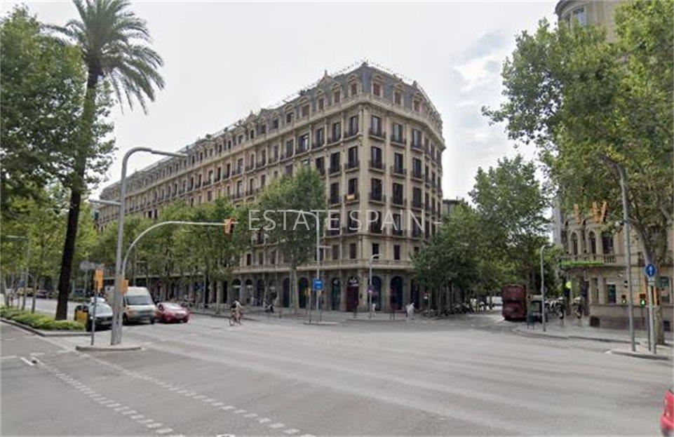 Помещение в Барселоне 150 м2 №COM209108A187  - Продажа - 2 large