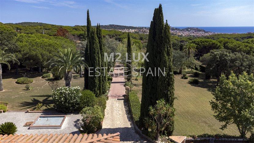 Вилла в Сан-Фелиу-де-Гишольс 538 м2 №VL24912DE96F  - Продажа - 65 preview