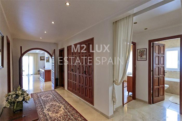 Вилла в Сан-Фелиу-де-Гишольс 538 м2 №VL24912DE96F  - Продажа - 55 preview