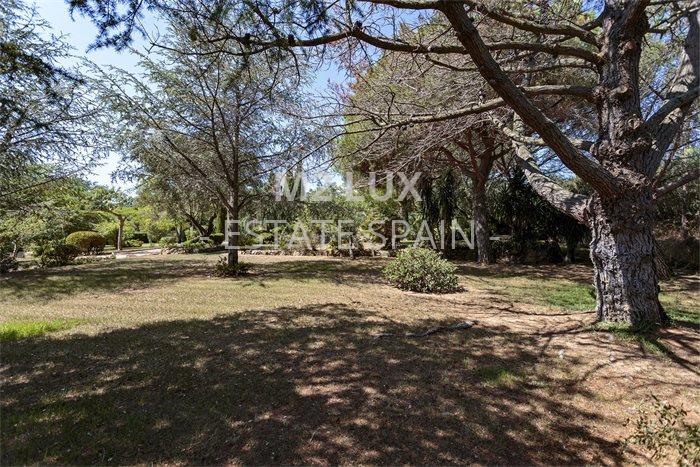 Вилла в Сан-Фелиу-де-Гишольс 538 м2 №VL24912DE96F  - Продажа - 73 preview