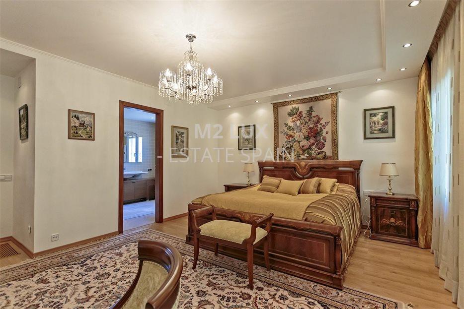 Вилла в Сан-Фелиу-де-Гишольс 538 м2 №VL24912DE96F  - Продажа - 47 large