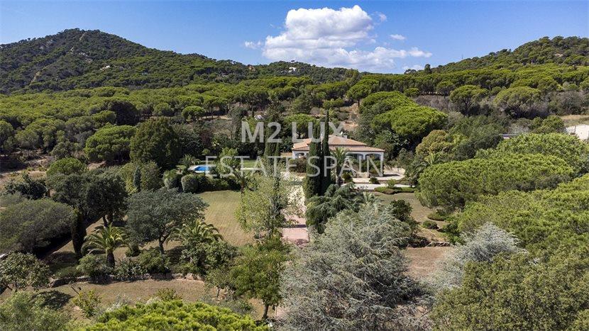 Вилла в Сан-Фелиу-де-Гишольс 538 м2 №VL24912DE96F  - Продажа - 8 preview