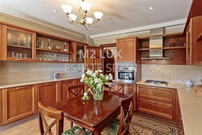 Вилла в Сан-Фелиу-де-Гишольс 538 м2 №VL24912DE96F  - Продажа - 37 preview