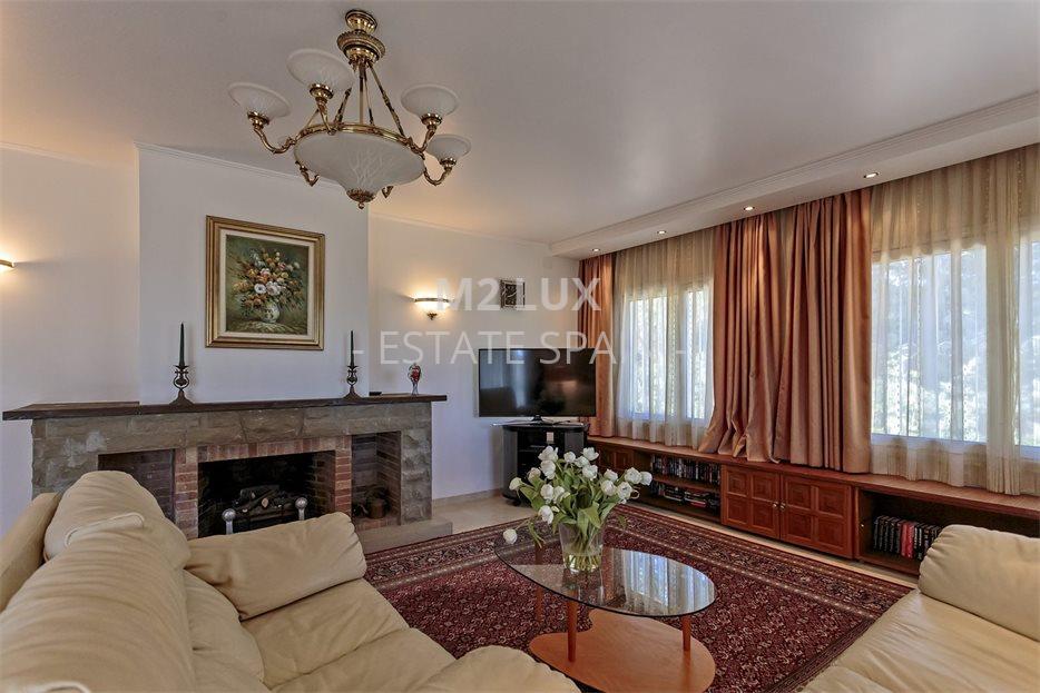 Вилла в Сан-Фелиу-де-Гишольс 538 м2 №VL24912DE96F  - Продажа - 33 large