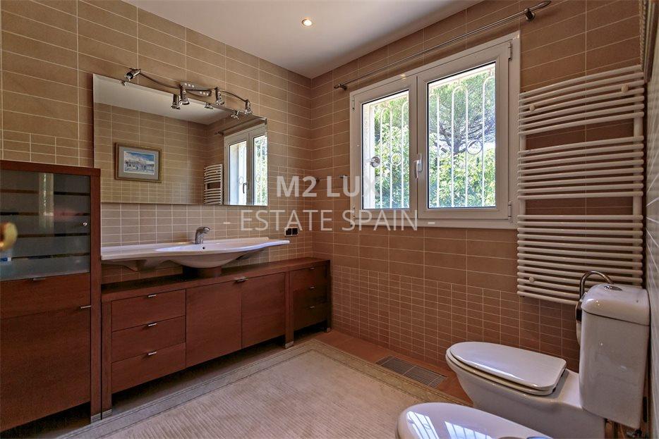 Вилла в Сан-Фелиу-де-Гишольс 538 м2 №VL24912DE96F  - Продажа - 49 large