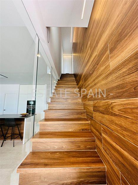 Вилла в Кальпе 330 м2 №VL246355F18  - Продажа - 34 large