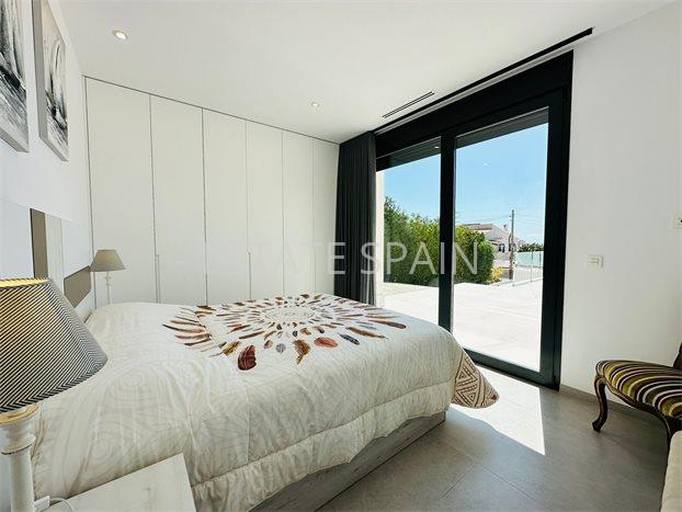 Вилла в Кальпе 330 м2 №VL246355F18  - Продажа - 25 preview