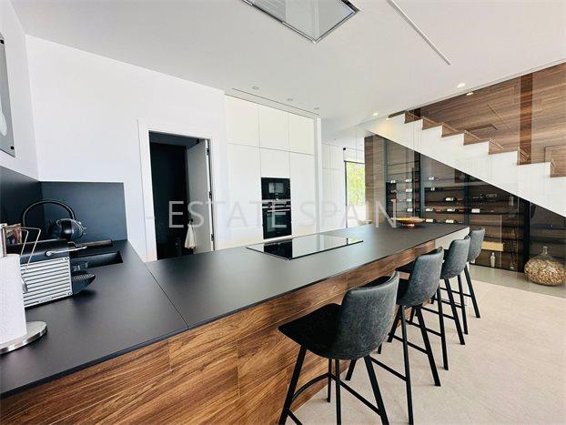 Вилла в Кальпе 330 м2 №VL246355F18  - Продажа - 17 preview