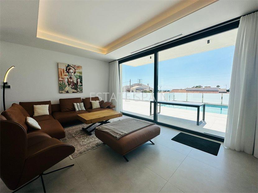 Вилла в Кальпе 330 м2 №VL246355F18  - Продажа - 11 large