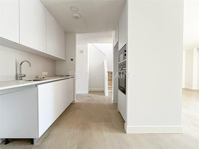 Вилла в Эль-Ареналь 200 м2 №VL2611963673  - Продажа - 21 large