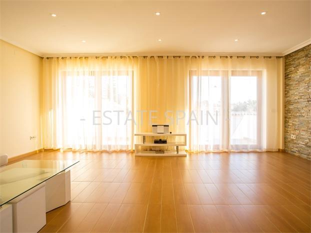 Таунхаус в Торревьехе 217 м2 №TAU18126945F  - Продажа - 3 preview