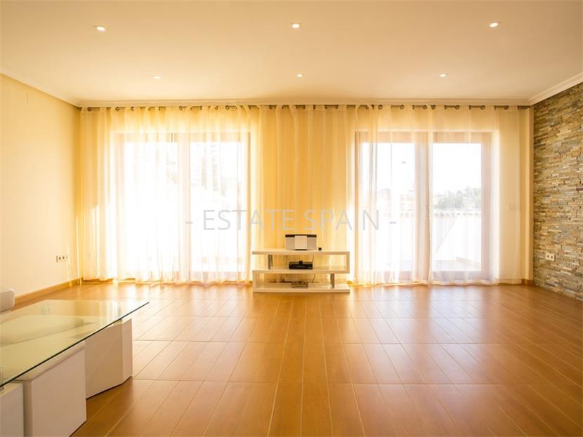 Таунхаус в Торревьехе 217 м2 №TAU18126945F  - Продажа - 3 large