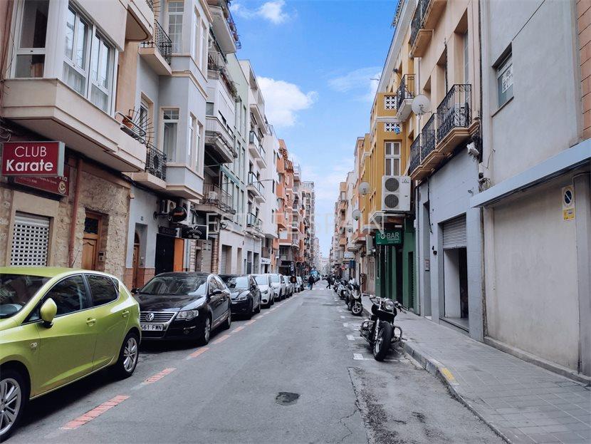 Апартаменты в Аликанте 125 м2 №ART223308B17B  - Продажа - 1 large