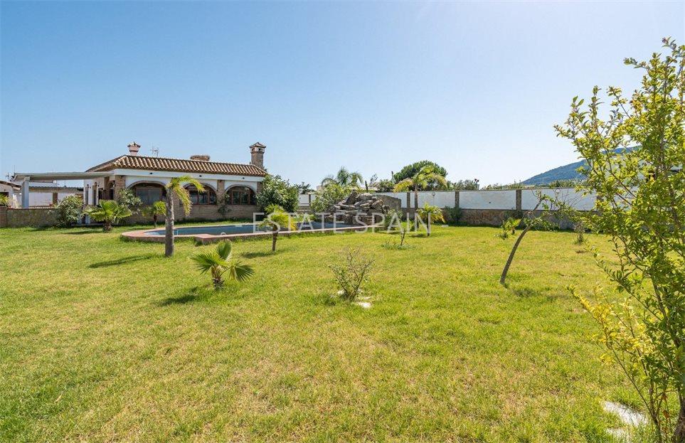 Вилла в Тарифе 250 м2 №VL239680D8E  - Продажа - 34 large