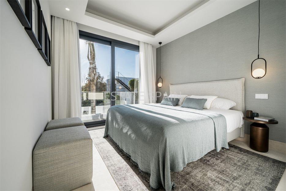 Вилла в Эстепоне 329 м2 №VL24365B3C8  - Продажа - 20 large