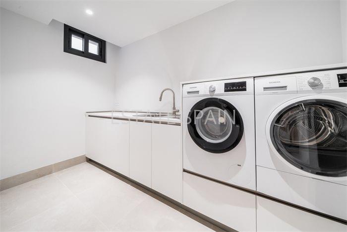 Вилла в Эстепоне 329 м2 №VL24365B3C8  - Продажа - 26 preview