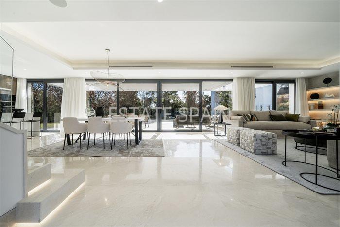 Вилла в Эстепоне 329 м2 №VL24365B3C8  - Продажа - 3 preview