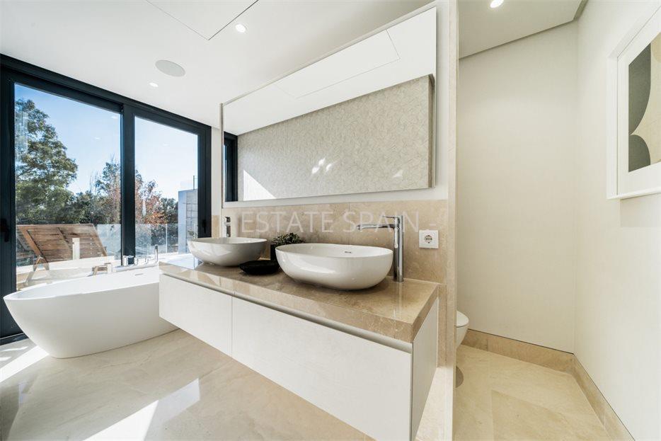 Вилла в Эстепоне 329 м2 №VL24365B3C8  - Продажа - 11 large