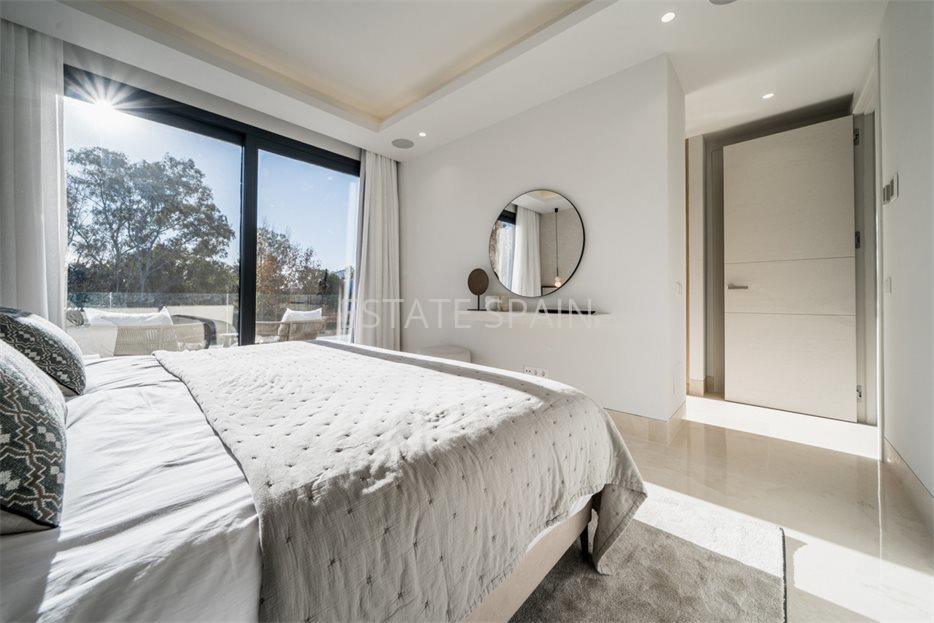 Вилла в Эстепоне 329 м2 №VL24365B3C8  - Продажа - 19 large