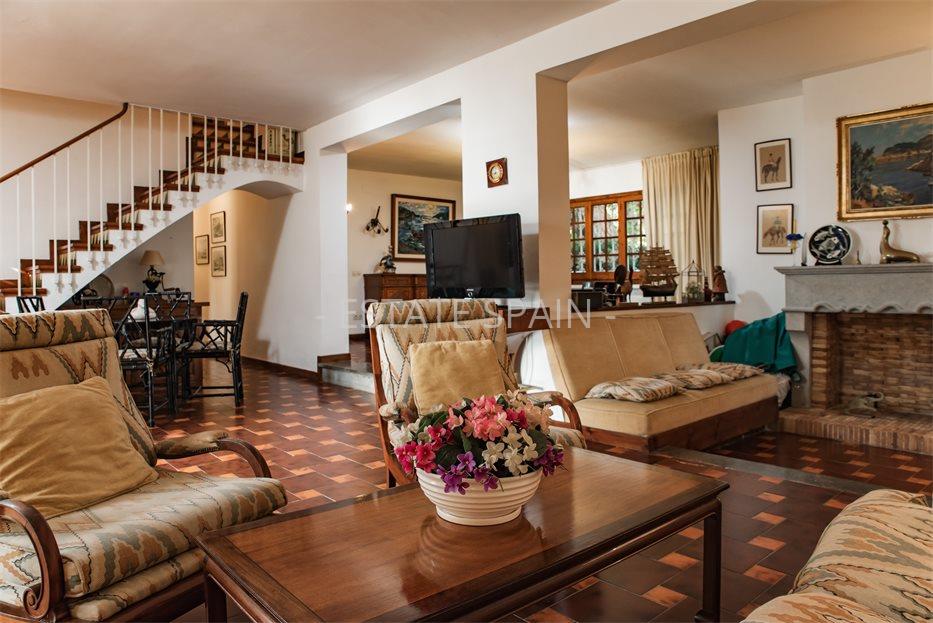 Особняк в Ллорет-де-Маре 221 м2 №VL23619D3695  - Продажа - 39 large