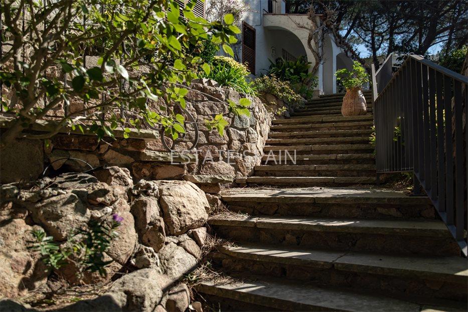 Особняк в Ллорет-де-Маре 221 м2 №VL23619D3695  - Продажа - 62 large