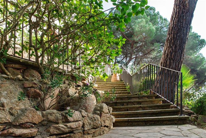 Особняк в Ллорет-де-Маре 221 м2 №VL23619D3695  - Продажа - 10 preview