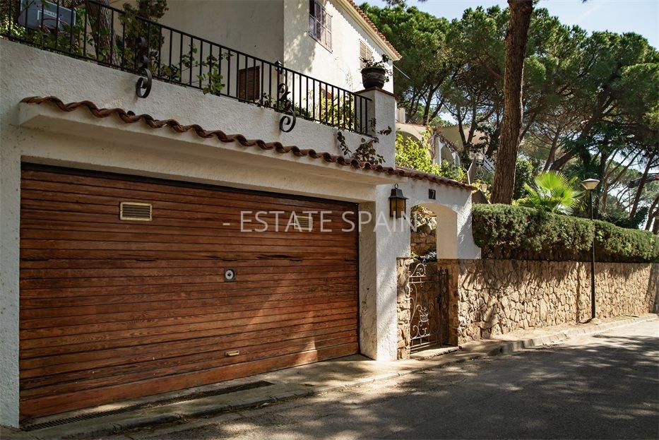 Особняк в Ллорет-де-Маре 221 м2 №VL23619D3695  - Продажа - 63 large