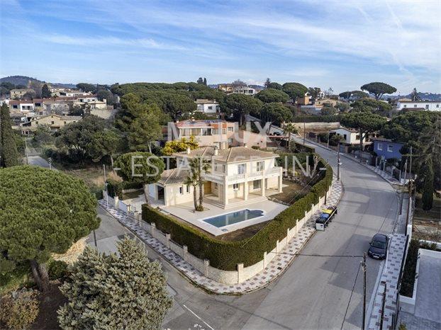 Вилла в Плайя-де-Аро 349 м2 №VL23218597E1  - Продажа - 54 preview