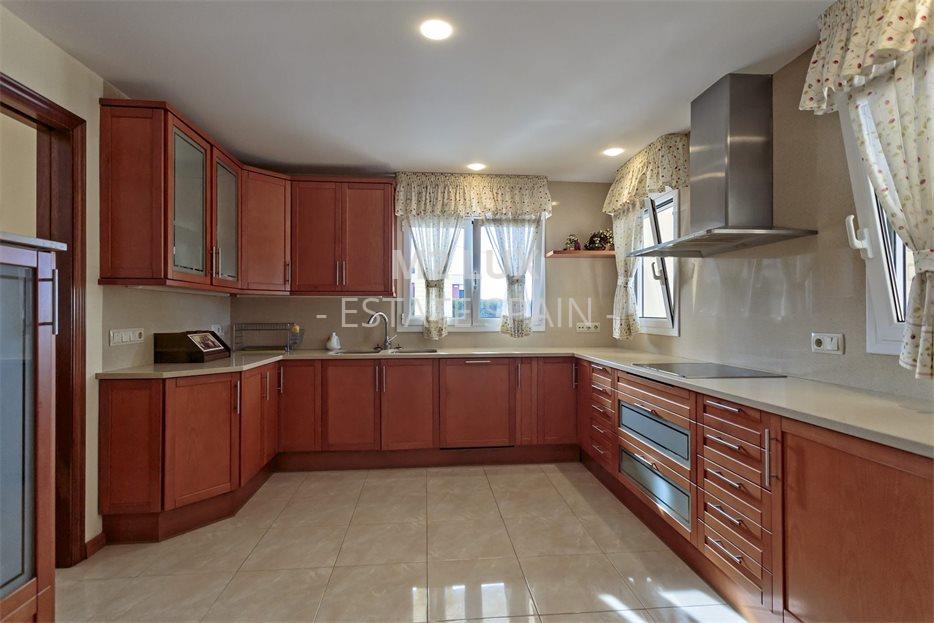 Вилла в Плайя-де-Аро 349 м2 №VL23218597E1  - Продажа - 11 large