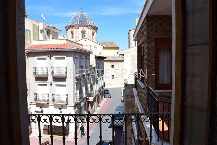 Таунхаус в Аспе 530 м2 №BL2412238E3E1  - Продажа - 1 preview