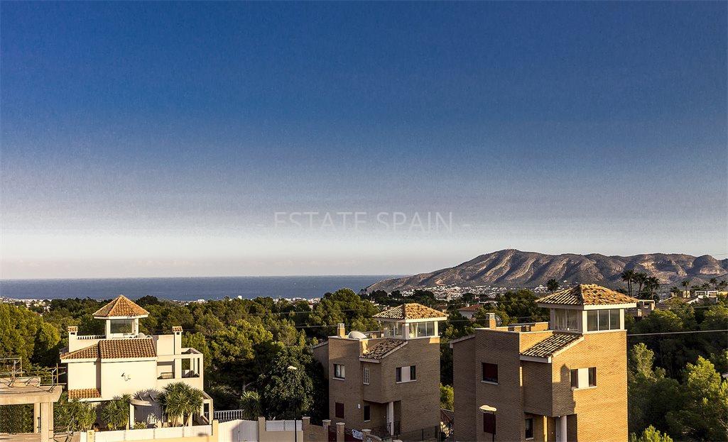 Дом в Ла-Нусии 208 м2 №VL18919F4D9  - Продажа - 54 large