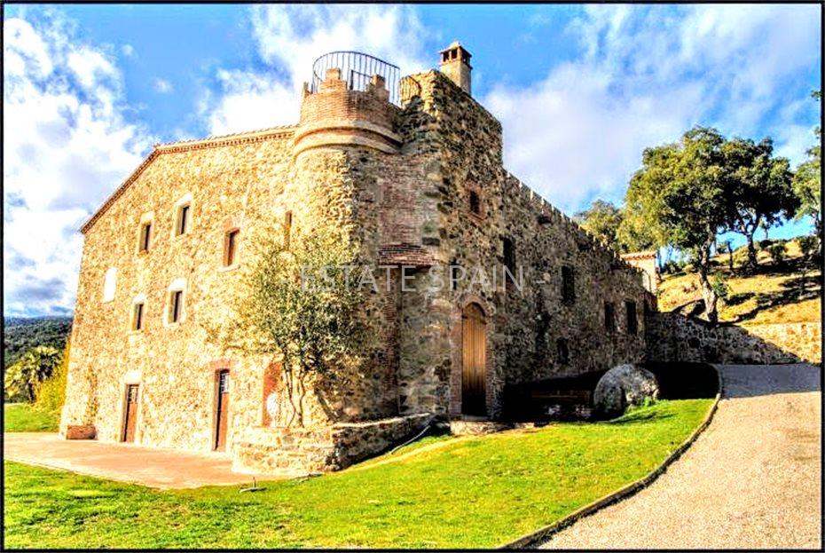 Масия в Санта-Кристина-де-Аро 1259 м2 №VL181174829D  - Продажа - 1 large