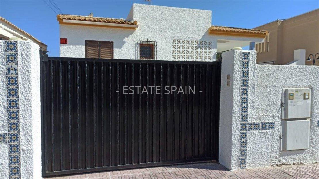 Шале в Торревьехе 465 м2 №BL22217E3C72  - Продажа - 5 large