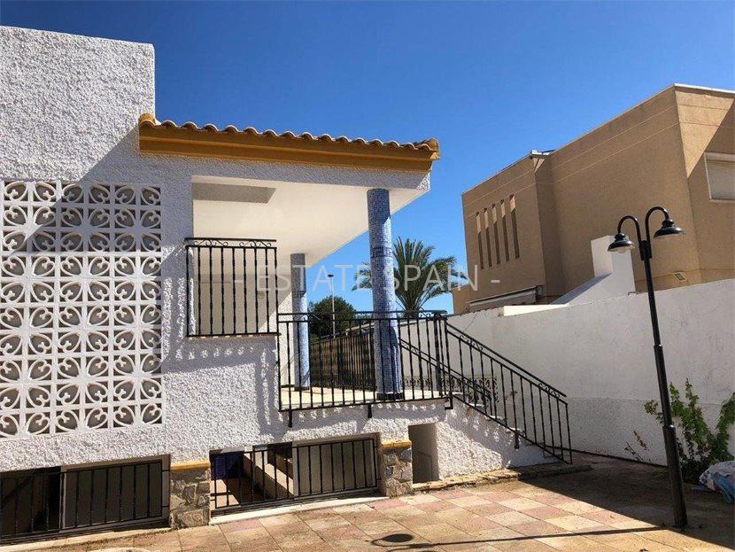 Шале в Торревьехе 465 м2 №BL22217E3C72  - Продажа - 10 large