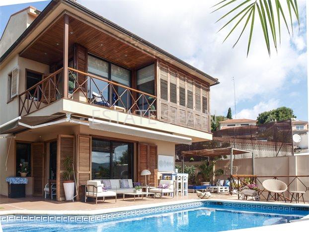 Дом в Ситжесе 479 м2 №VL196176E846  - Продажа - 1 preview