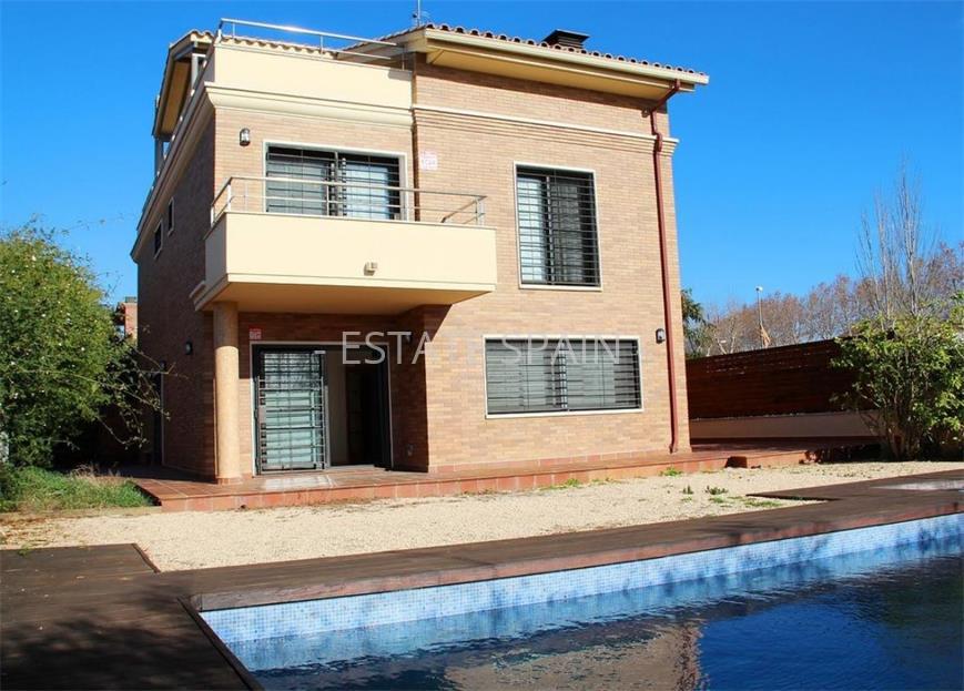 Шале в Вилассар-де-Дальте 400 м2 №TAU1831E2AB  - Продажа - 1 large