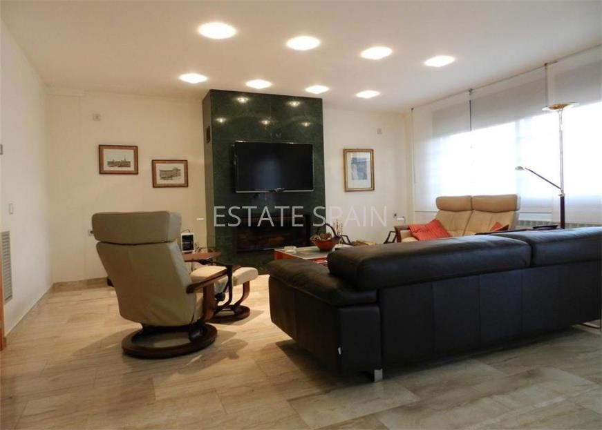 Шале в Вилассар-де-Дальте 400 м2 №TAU1831E2AB  - Продажа - 19 large