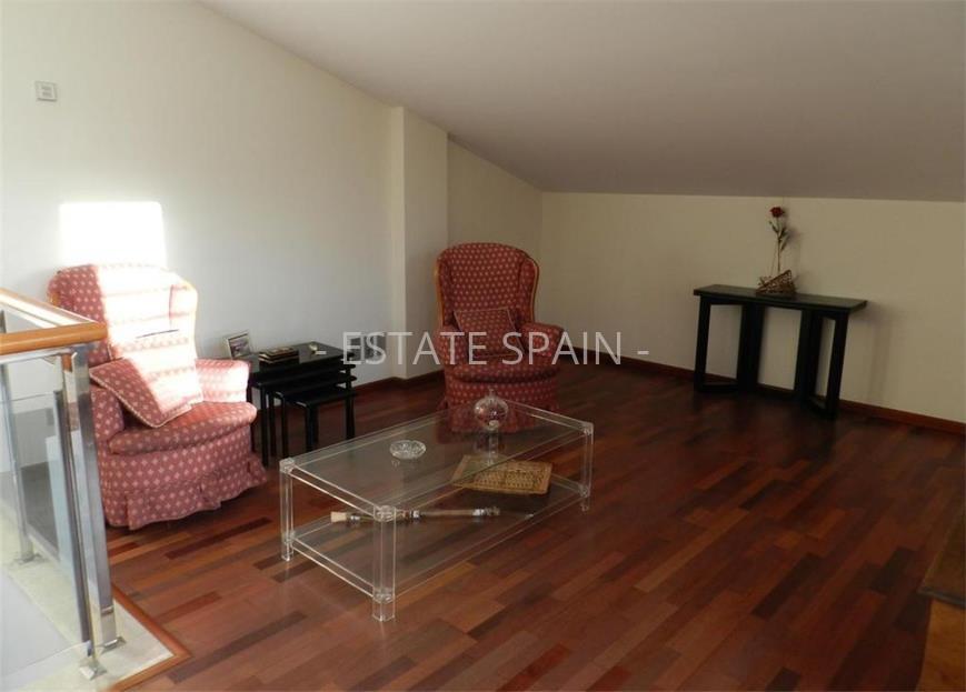 Шале в Вилассар-де-Дальте 400 м2 №TAU1831E2AB  - Продажа - 4 large