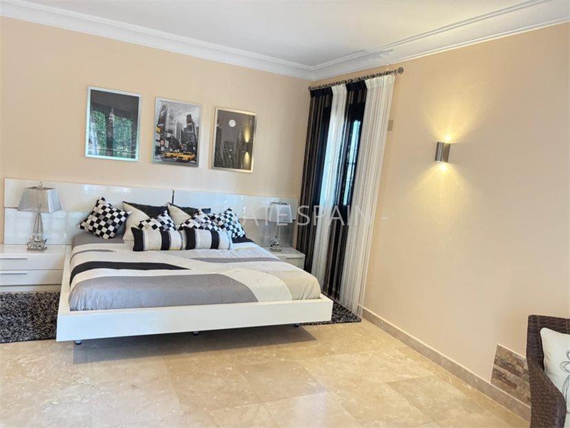 Вилла в Эль-Параисо 450 м2 №VL241174535B  - Продажа - 14 large