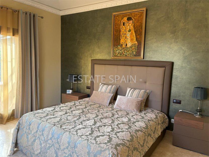 Вилла в Эль-Параисо 450 м2 №VL241174535B  - Продажа - 28 large