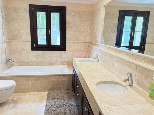 Вилла в Эль-Параисо 450 м2 №VL241174535B  - Продажа - 16 preview